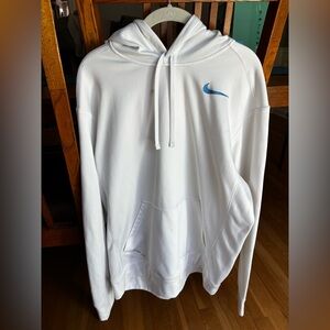 Nike Men's L White therma-fit Hoodie (imperfect)